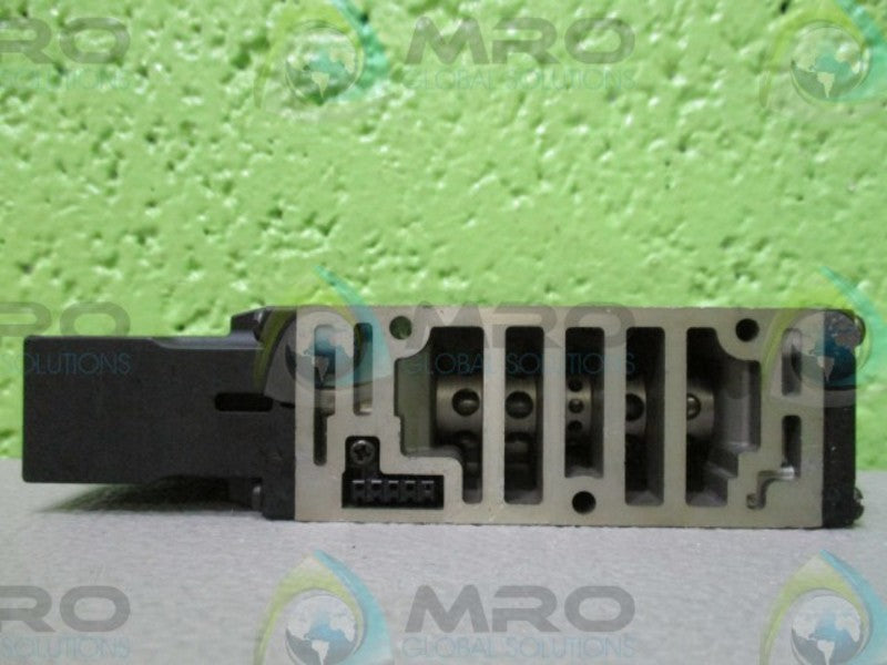 SMC NVFS3100-5F SOLENOID VALVE NSNP