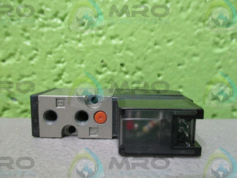 SMC VZ1120 PNEUMATIC SOLENOID VALVE UNMP