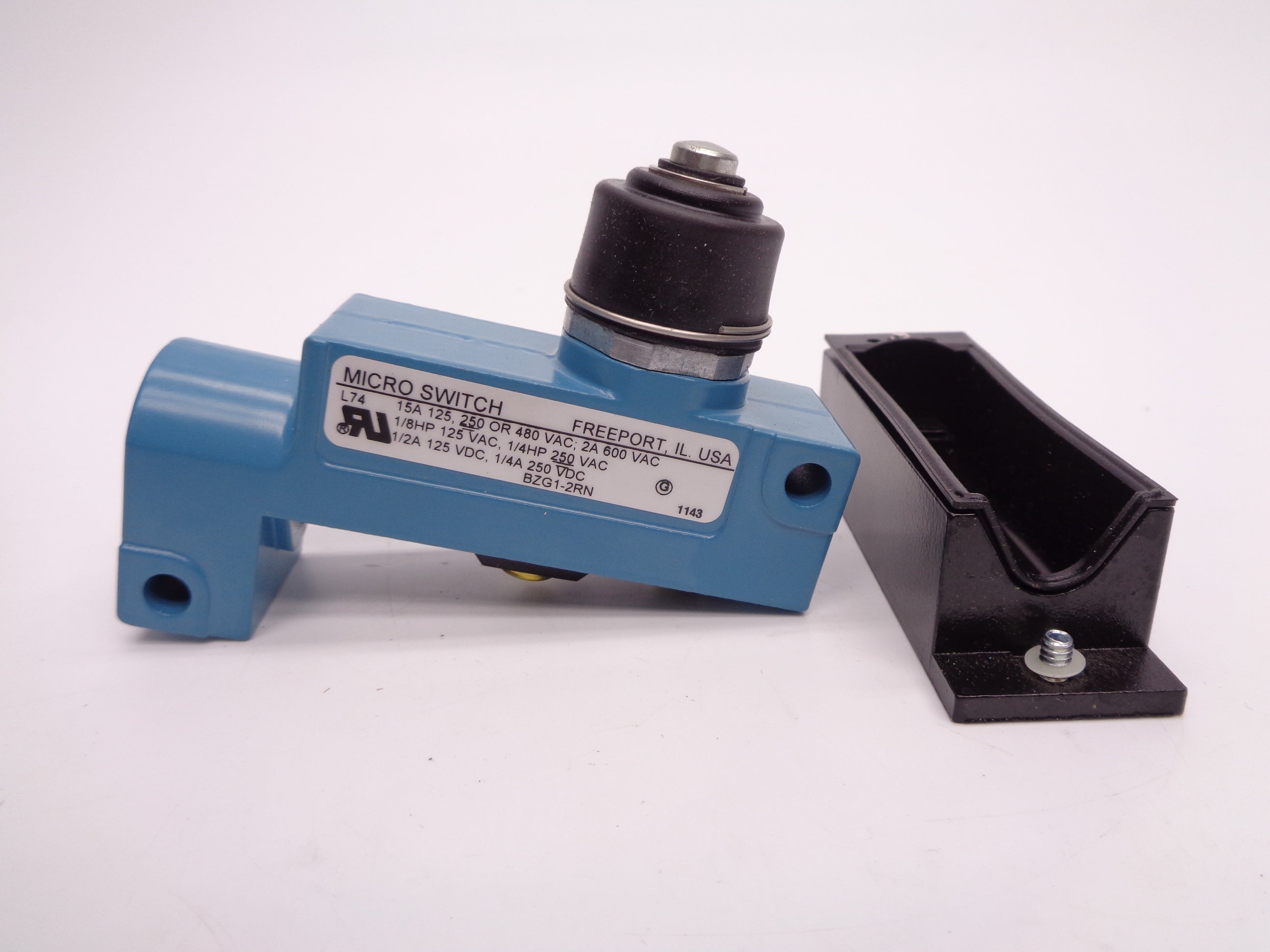 HONEYWELL BZG1-2RN 600VAC 2A NSMP