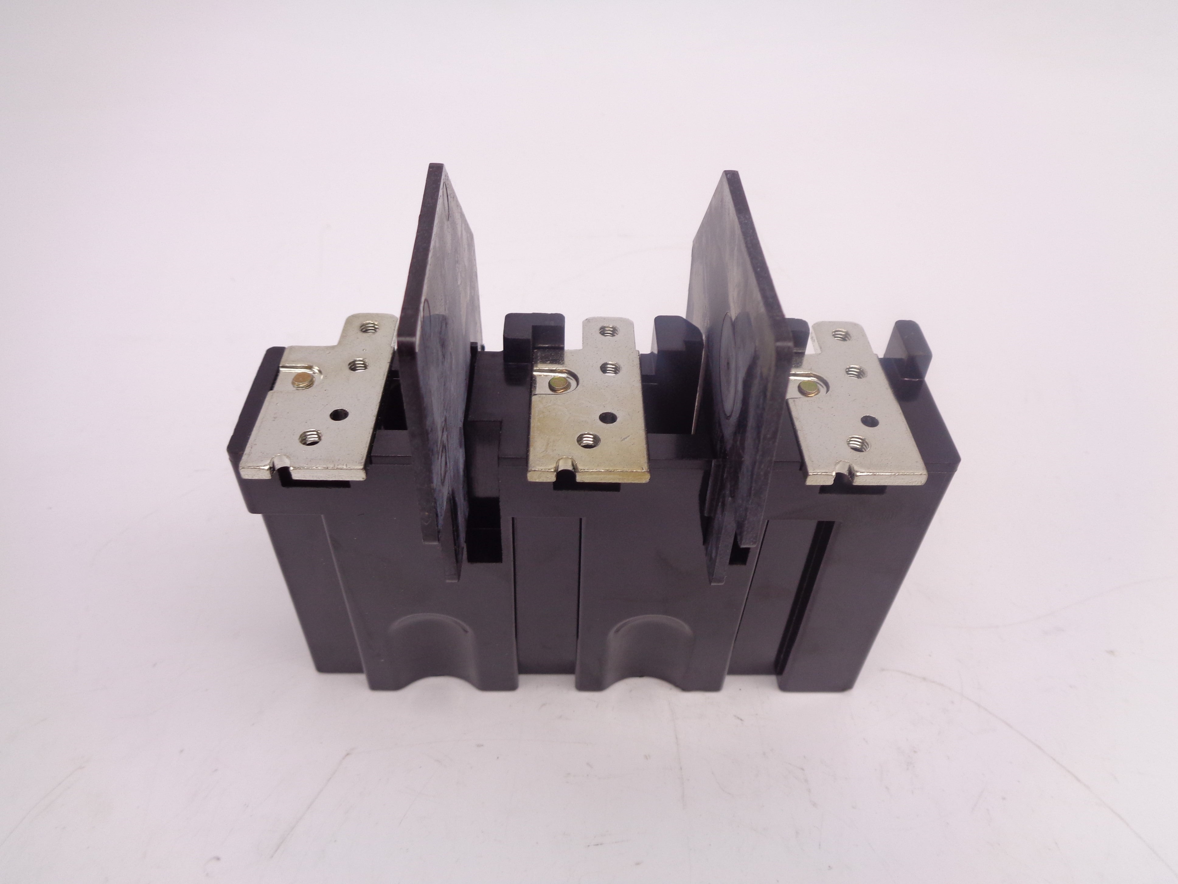 ALLEN BRADLEY 1494V-FS63 SER. A (BR/YL) NSMP