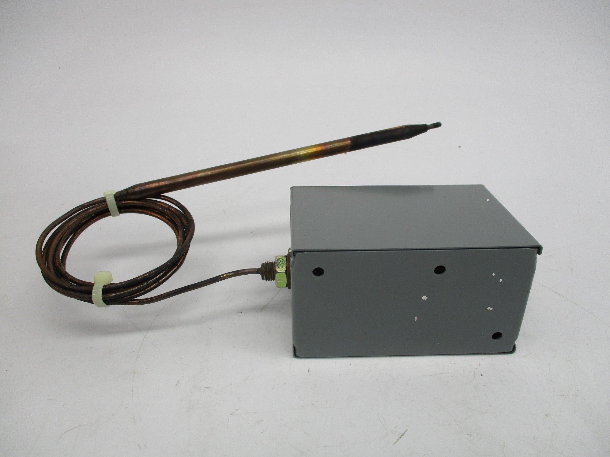 ALLEN BRADLEY 837-A3A SER. A 24-600VAC (BR/WH) NSMP