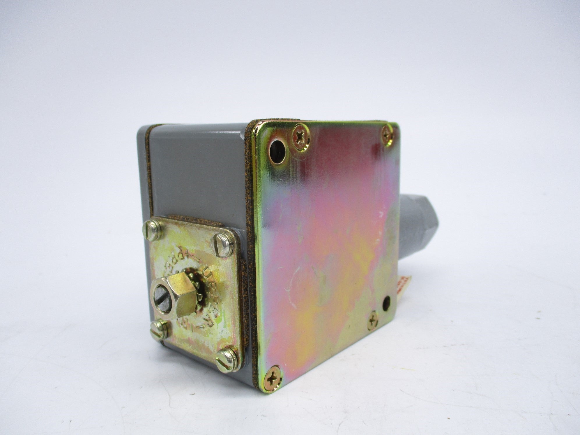 INDUSTRIAL SPARE PART 836T-T352J SER. A 120-600VAC 60A 400-3000PSI (BR/WH) NSMP