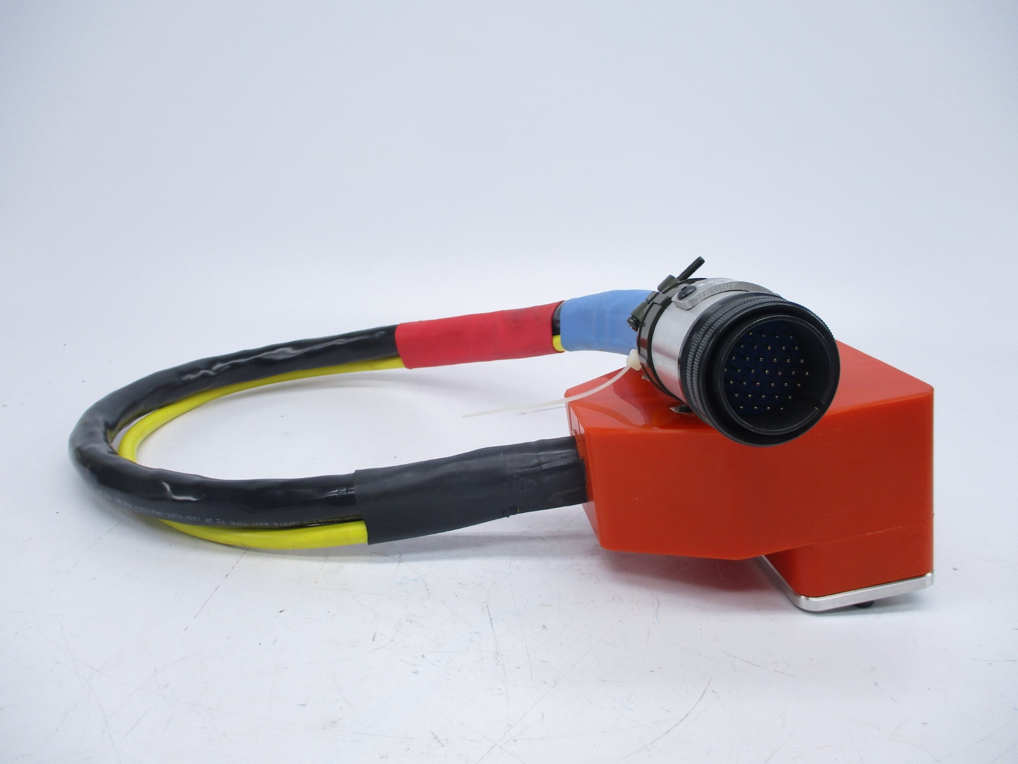 SERVO CONNECTOR 83296 NSNP