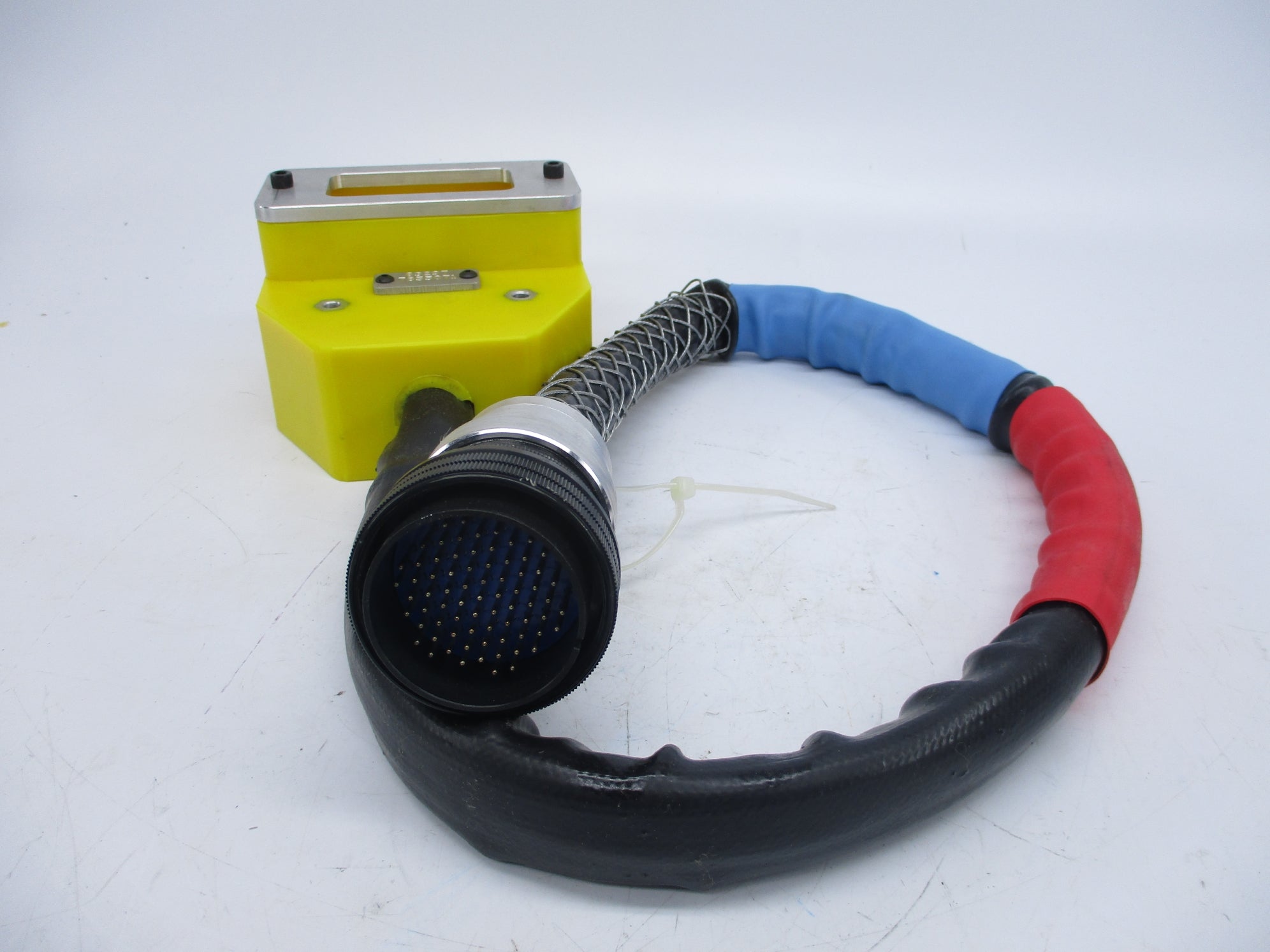 SERVO CONNECTOR 83297 NSNP