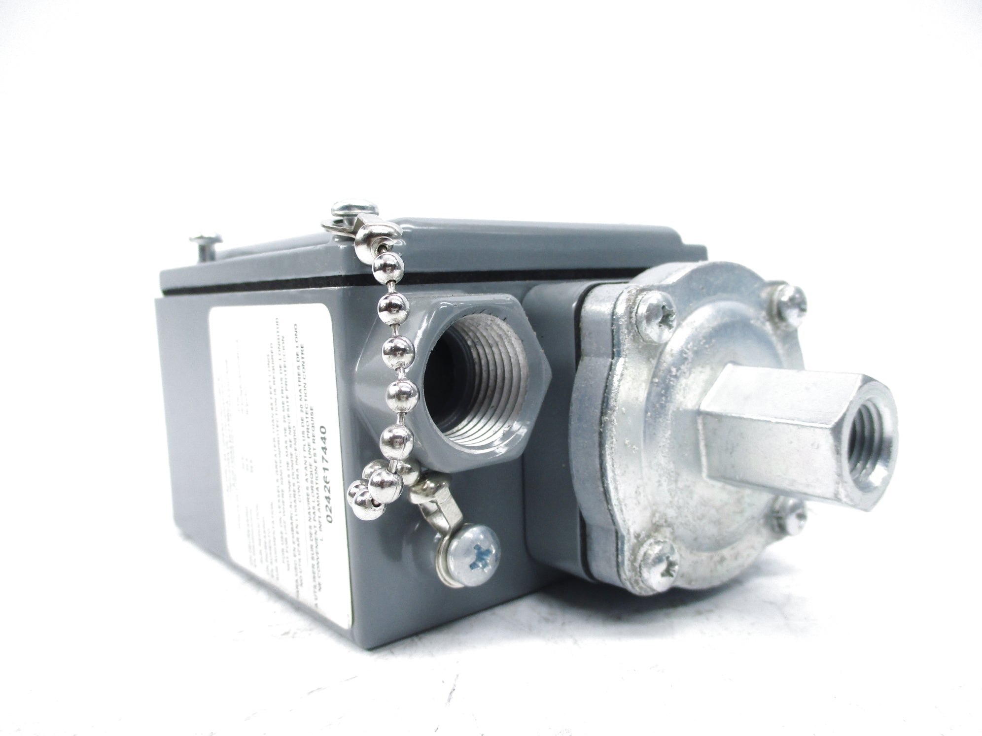 SQUARE D 9012GAW-22 SER. C 1-40PSI NSNP