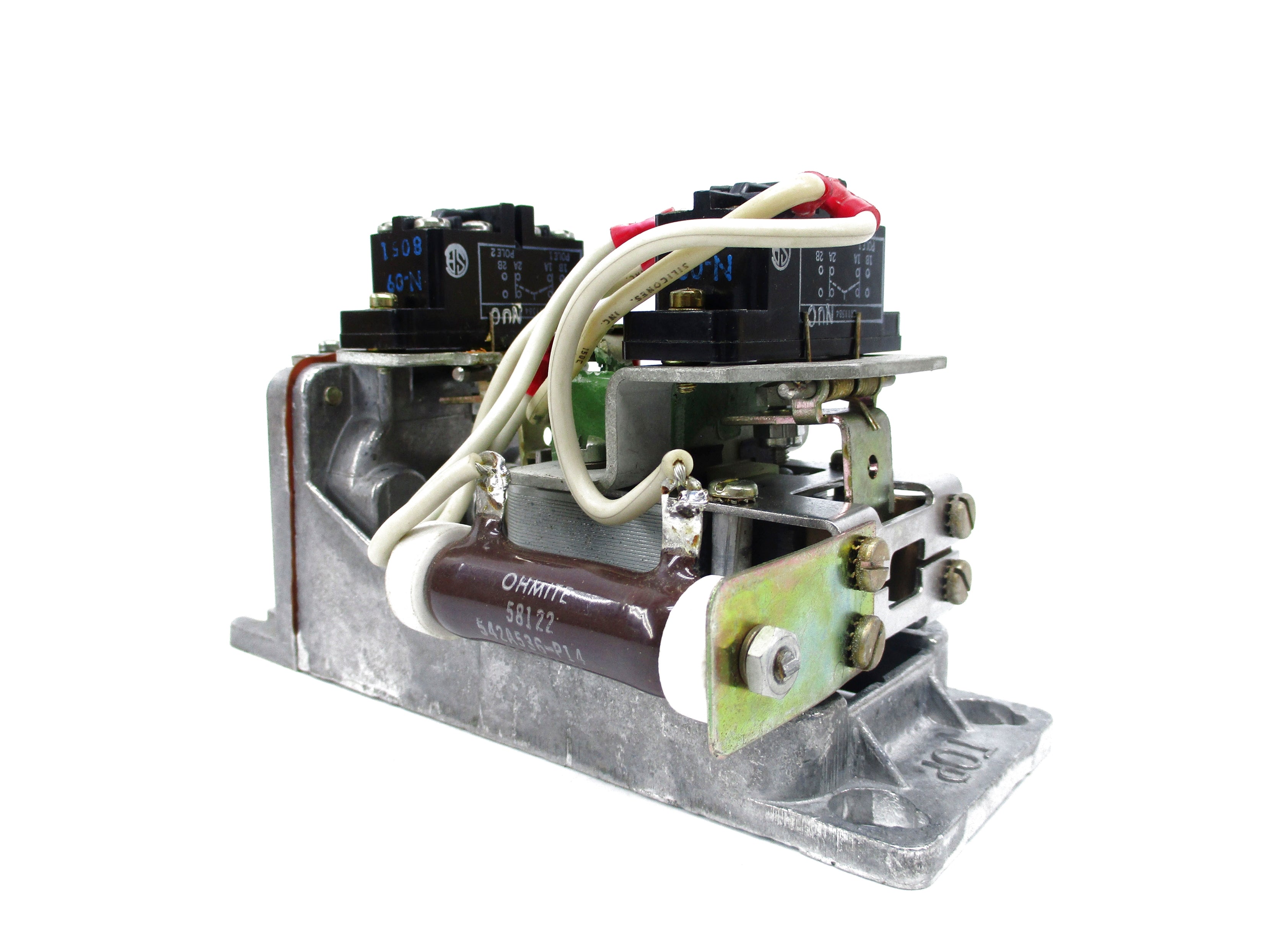GENERAL ELECTRIC CR2820B424AA41NUC SER. A 125V NSMP