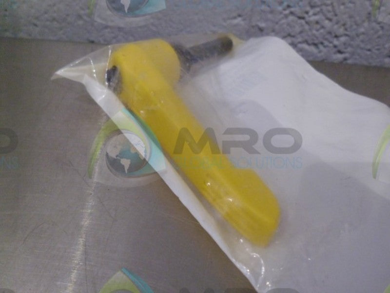 KIPP M8X40 SIZE 3 ADJUSTABLE GRIP HANDLE (YELLOW) * NEW IN FACTORY BAG *