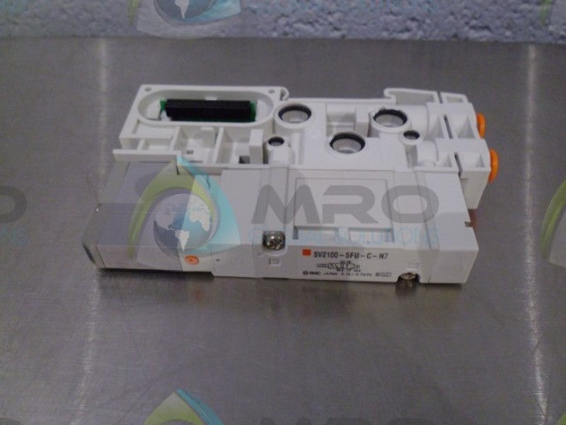 SMC SV2100-5FU-C-N7 VALVE, CASSETTE W/ MFLD BLOCK * NEW IN FACTORY BAG *