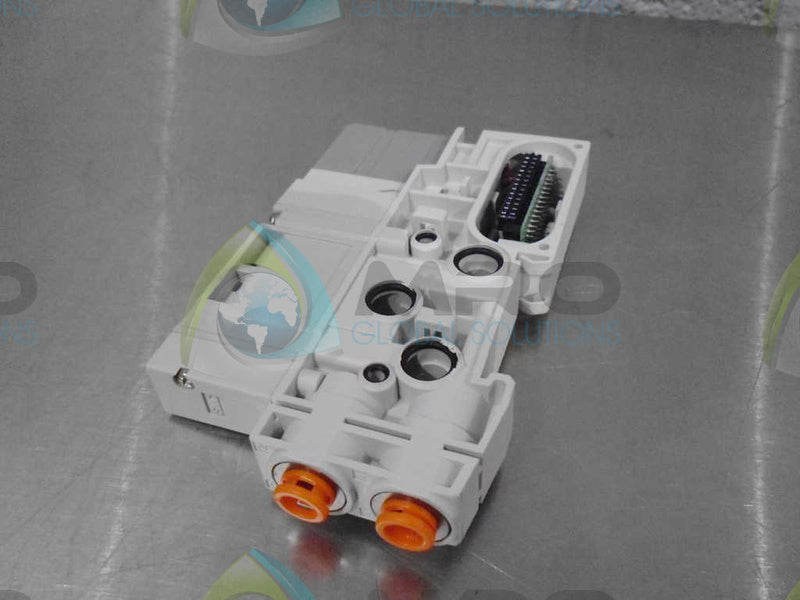 SMC SV2100-5FU-C-N7 VALVE, CASSETTE W/ MFLD BLOCK * NEW IN FACTORY BAG *