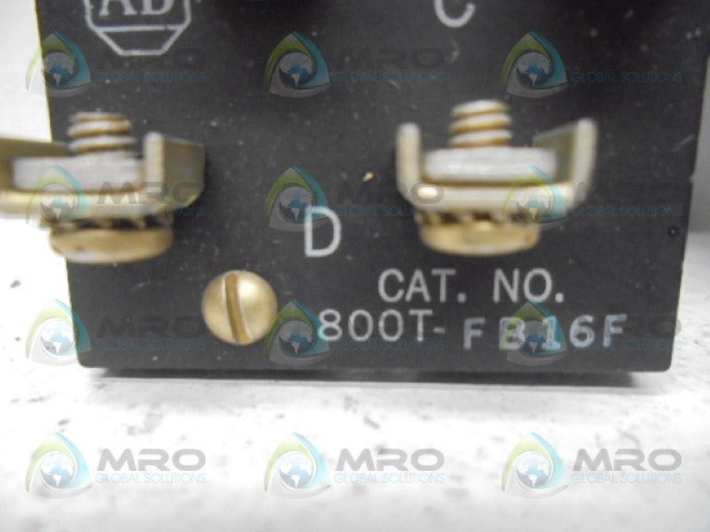 INDUSTRIAL SPARE PART 800T-FB16F RED GREED PUSH BUTTON  UNMP
