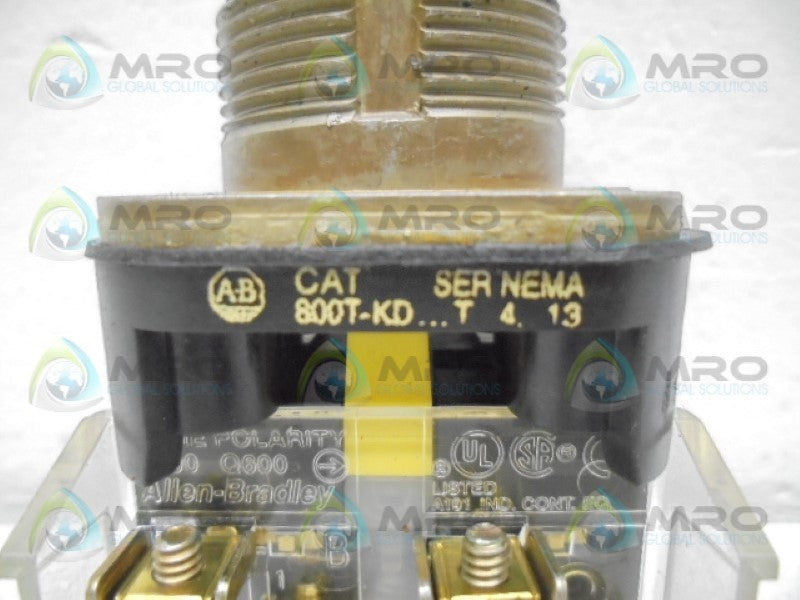 ALLEN BRADLEY 800T-KD GREEN BUTTON  UNMP