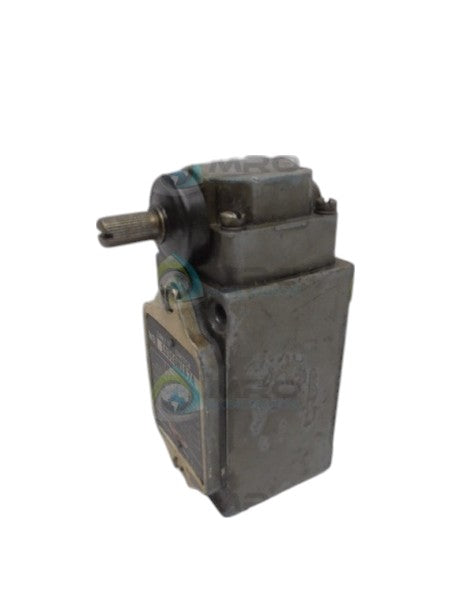 CUTLER HAMMER 10316H187A LIMIT SWITCH  UNMP