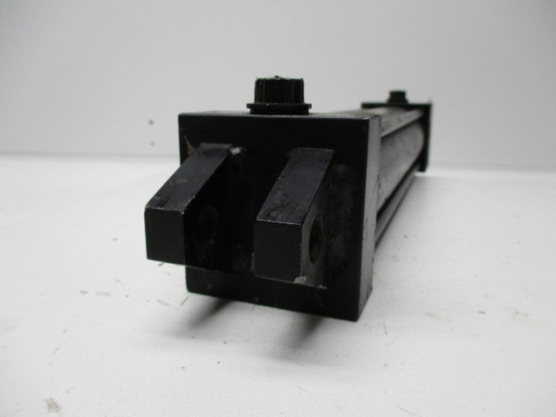 PARKER SERIES 3L 02.00CBB3LCU34C PNEUMATIC CYLINDER  UNMP