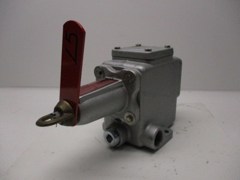 COOPER AFU033360 CONVAYOR CONTROL SWITCH  NSMP