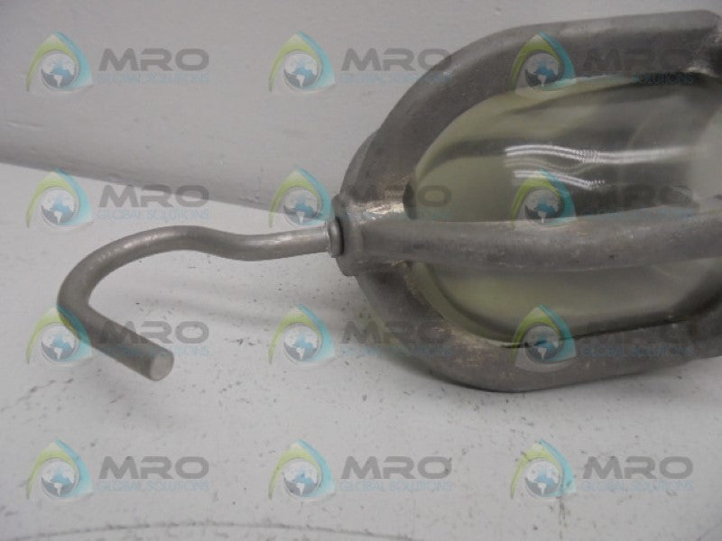 MCGILL 5226 PORTABLE LIGHT (AS PICTURED)  NSNP
