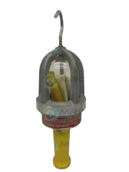 MCGILL 5226 PORTABLE LIGHT  NSNP