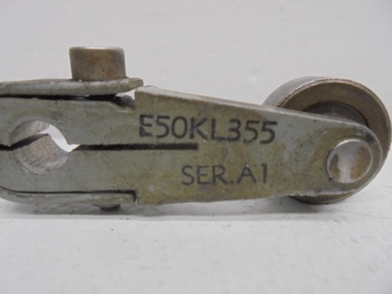 CUTLER HAMMER E50KL355 LIMIT SWITCH ROLLER ARM  UNMP