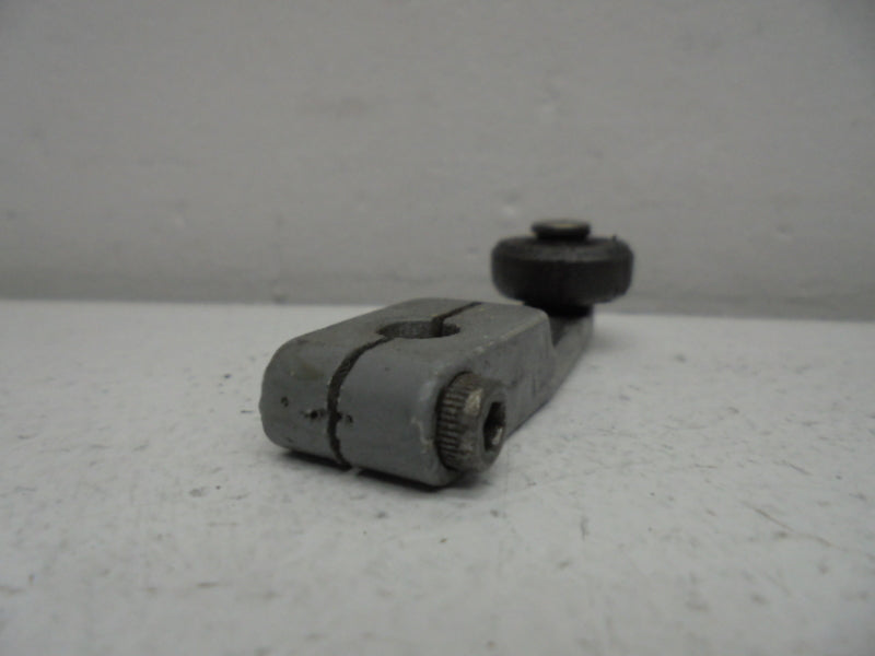 CUTLER HAMMER 10316H200A LIMIT SWITCH ROLLER ARM  UNMP