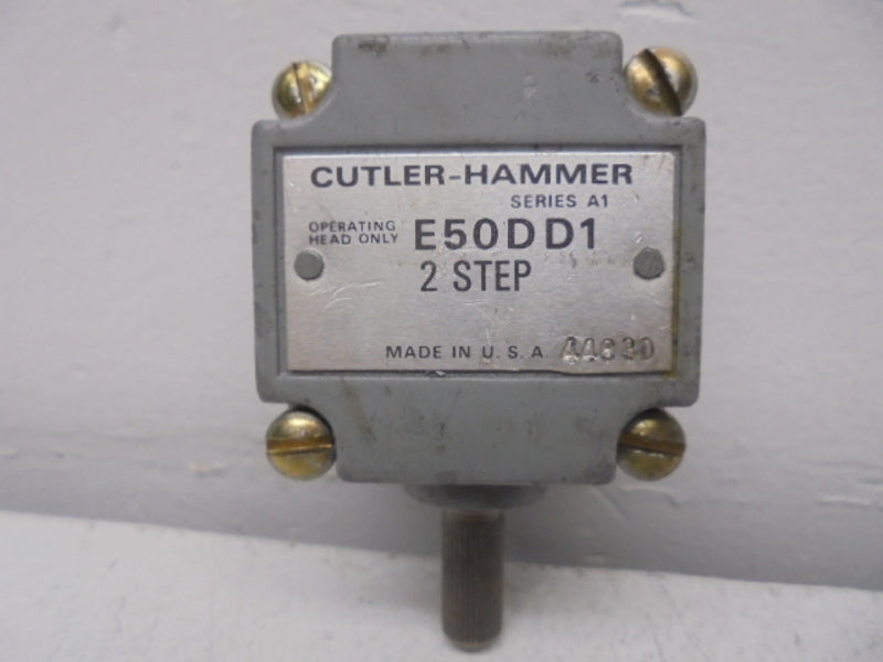 CUTLER HAMMER E50DD1 LIMIT SWITCH   UNMP