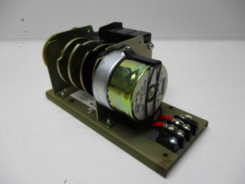 DANAHAR MP3A601 REPEAT CYCLE TIMER 125-250VAC 15A  NSMP