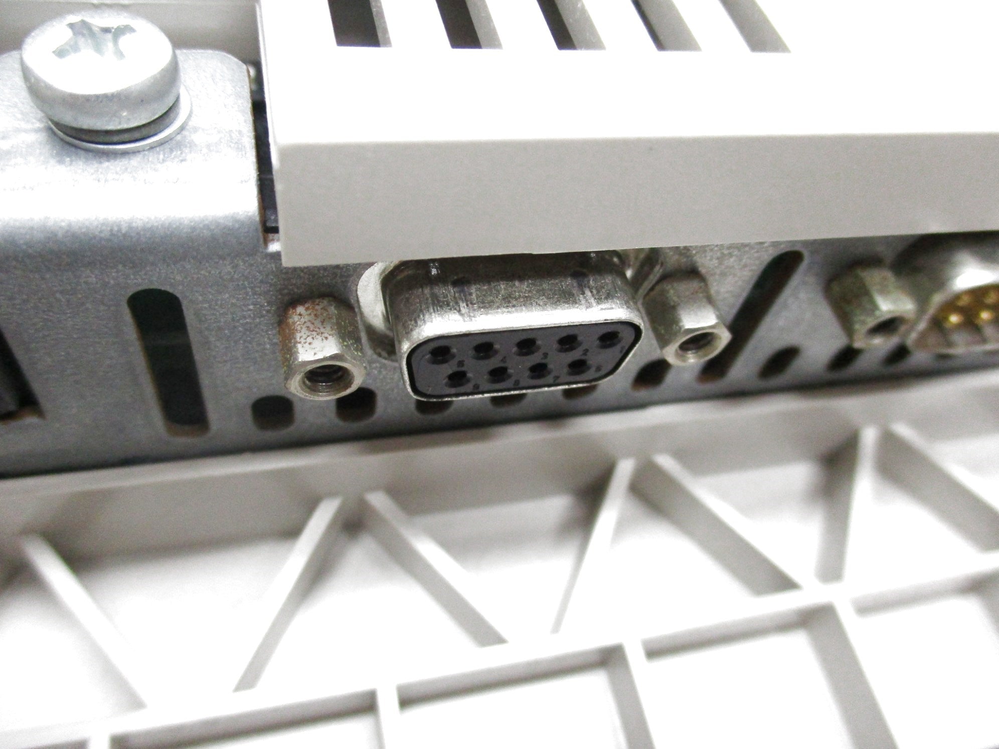 SIEMENS 6AV6542-0BB15-2AX0 UNMP
