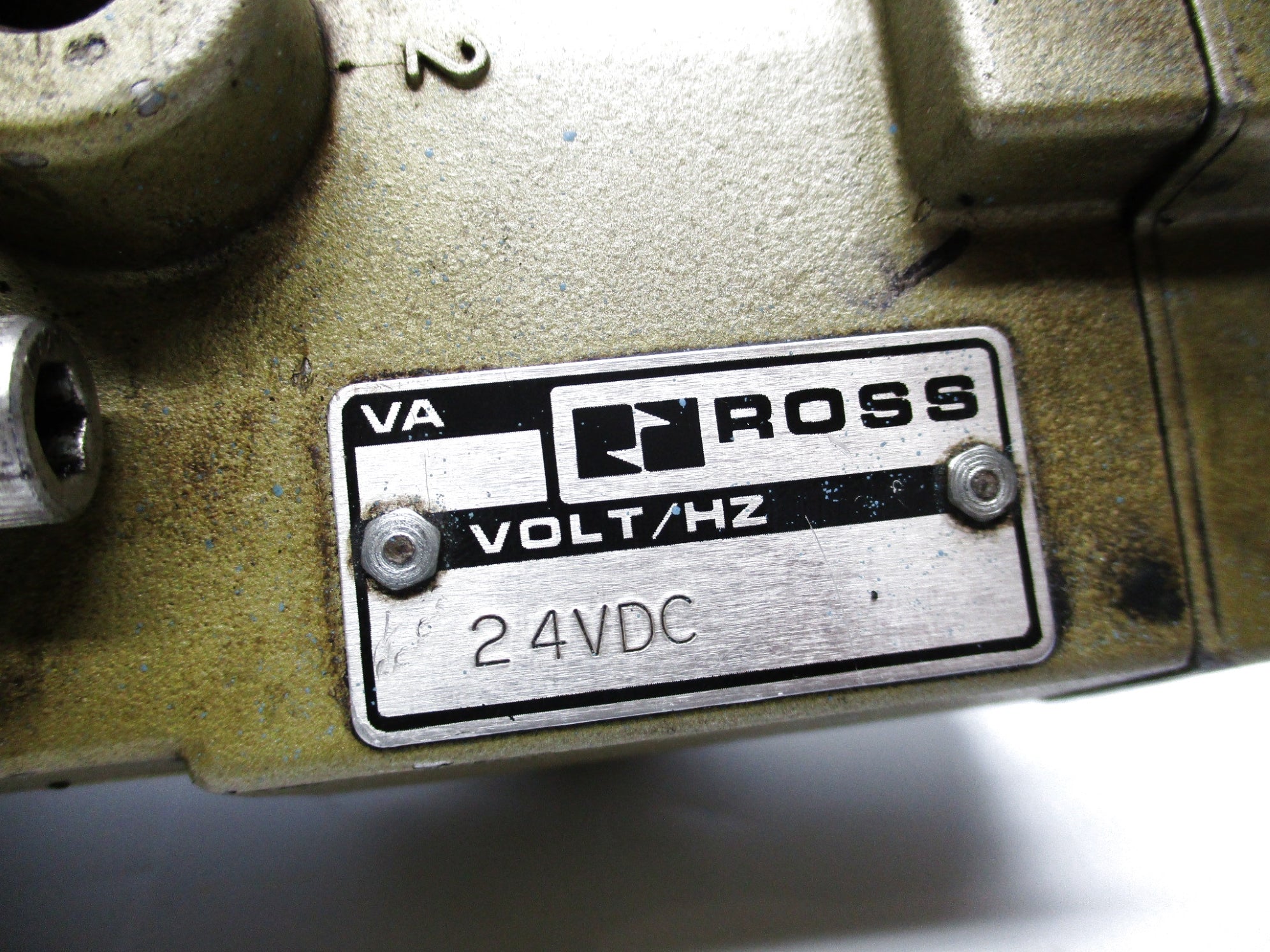 ROSS J2773B4950 UNMP