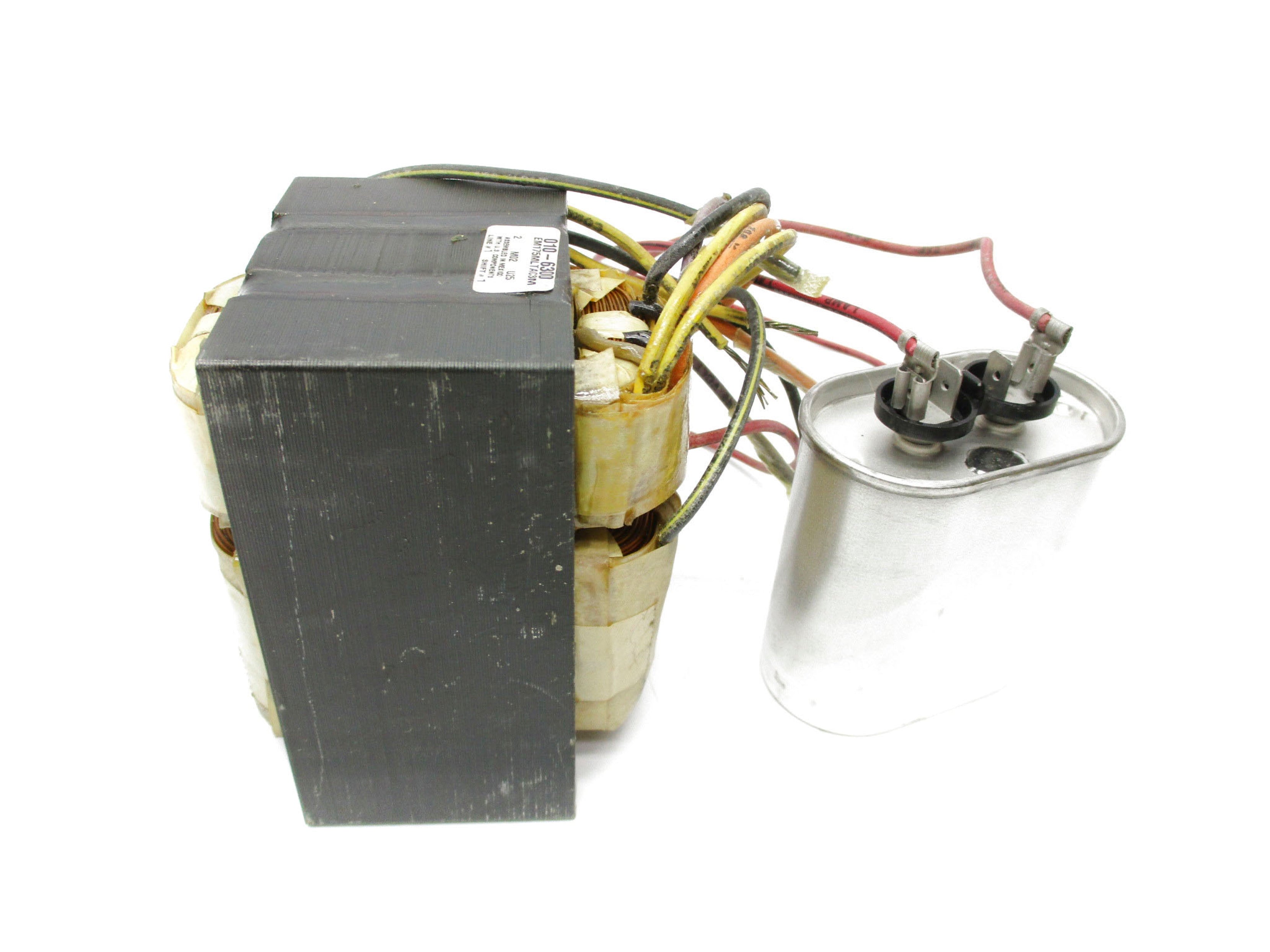 UNIVERSAL M175MLTAC3M-500K 277VAC .85A NSMP