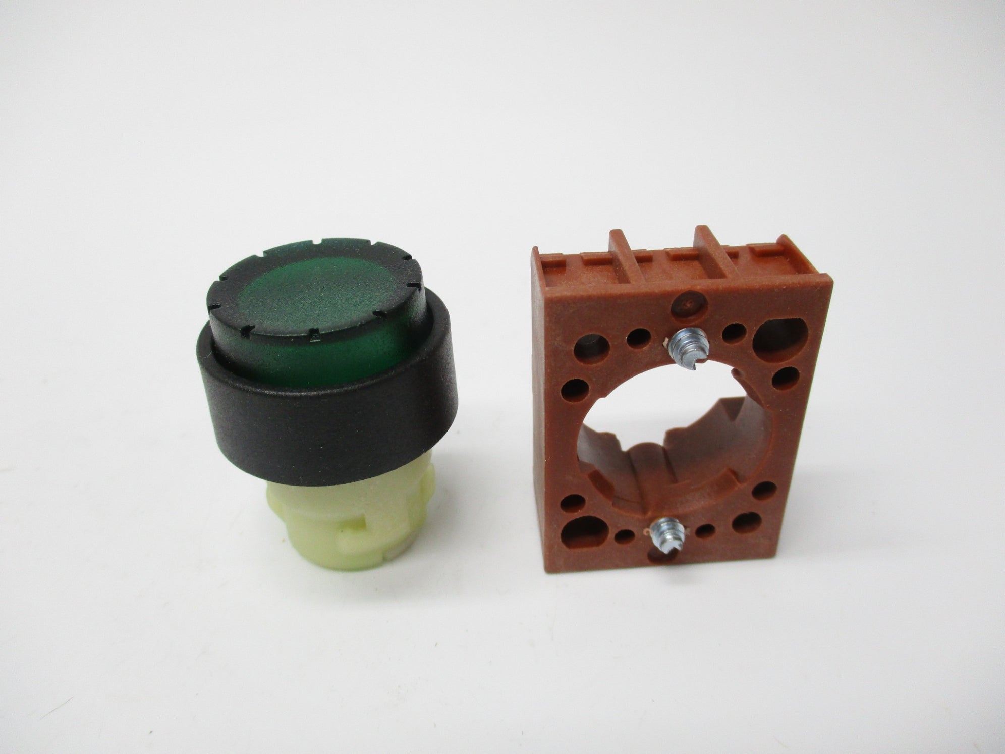 SIEMENS 3SB1218-0LE01 NSMP