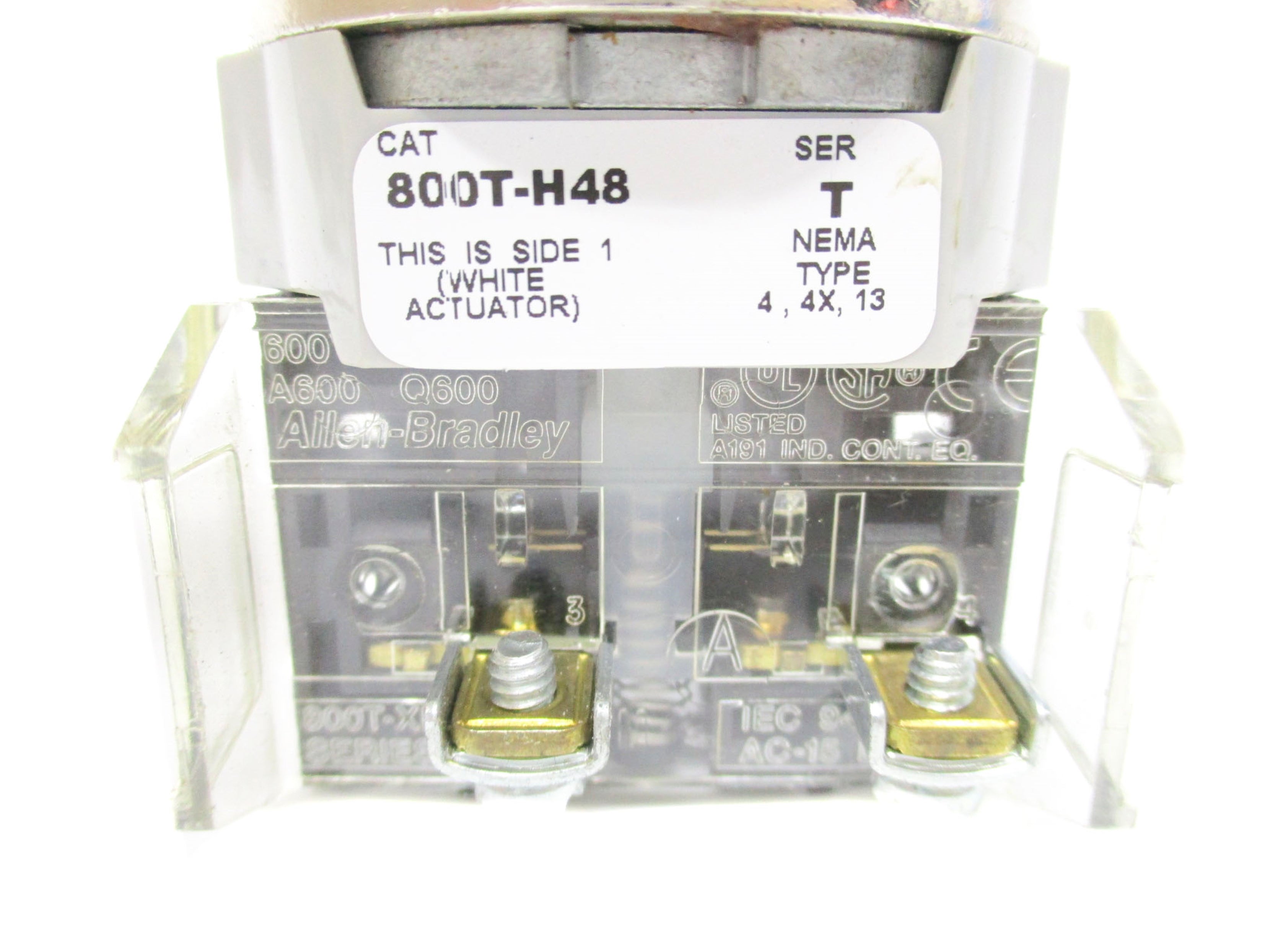 ALLEN BRADLEY 800T-H48 SER. T (NO KEY) UNMP