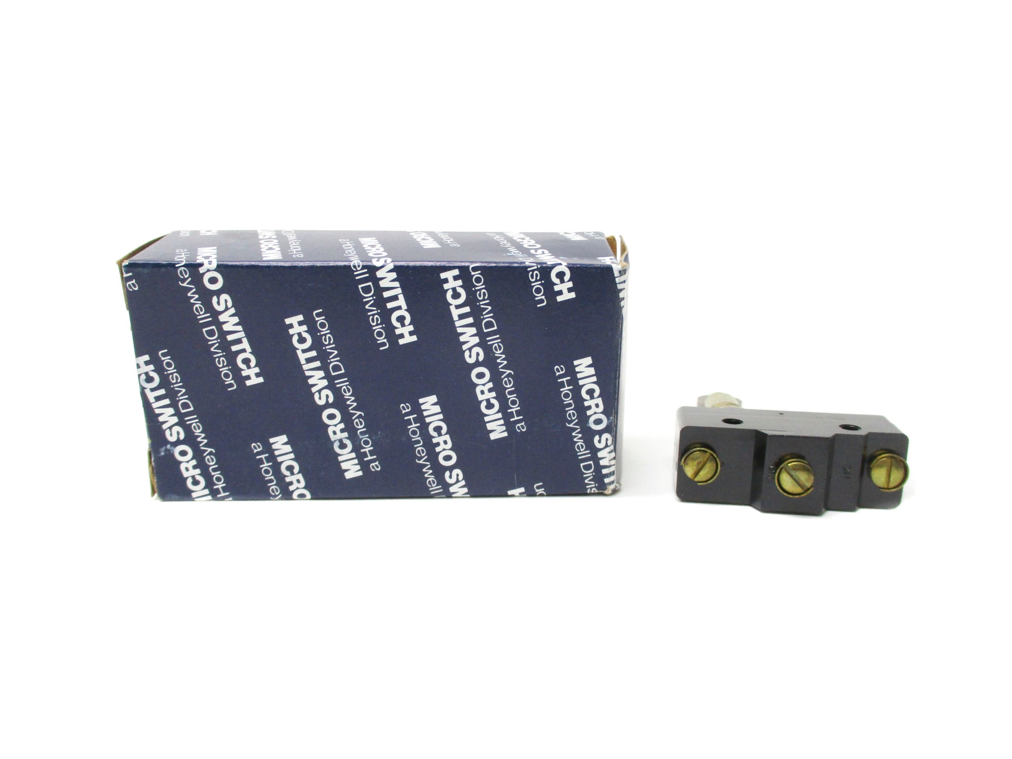 MICRO SWITCH BZ-2RQ784 480VAC 15A NSMP