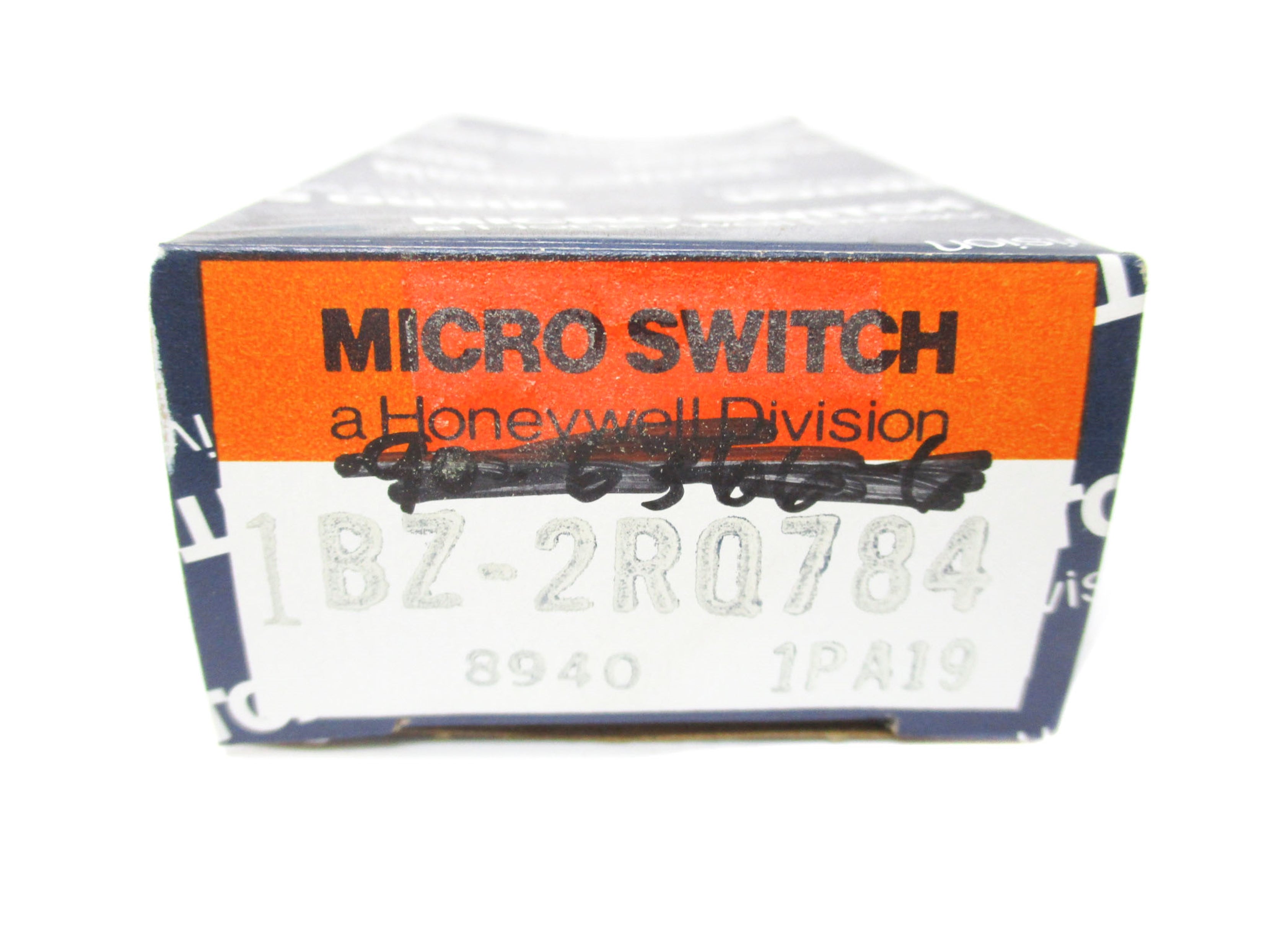 MICRO SWITCH BZ-2RQ784 480VAC 15A NSMP