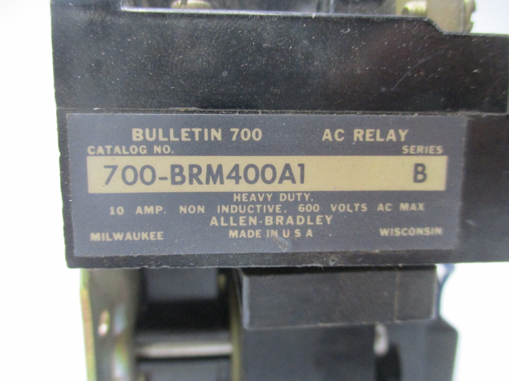 INDUSTRIAL SPARE PART 700-BRM400A1 600V SER. B UNMP