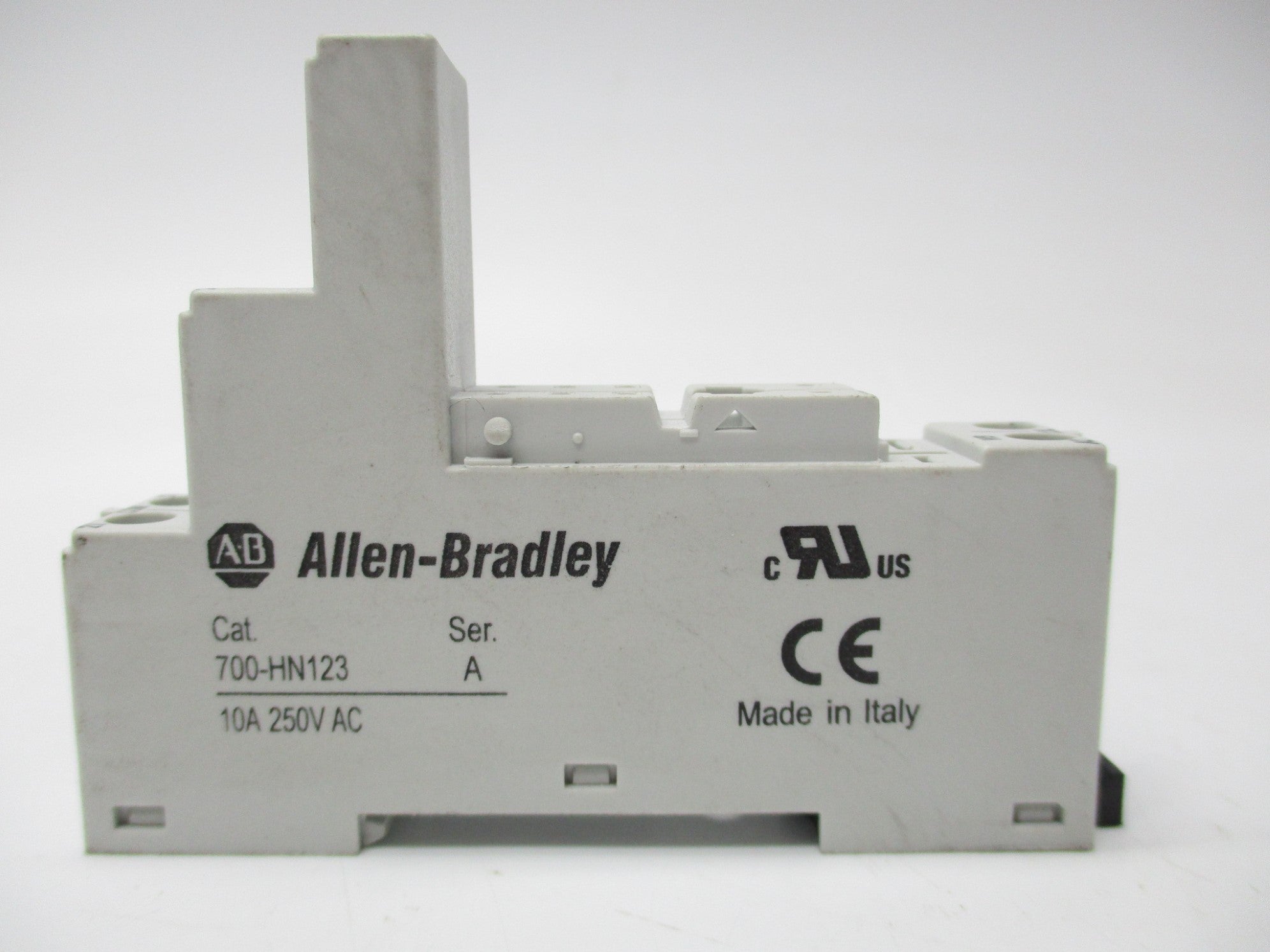ALLEN BRADLEY 700-HN123 SER. A 250VAC 10A NSNP