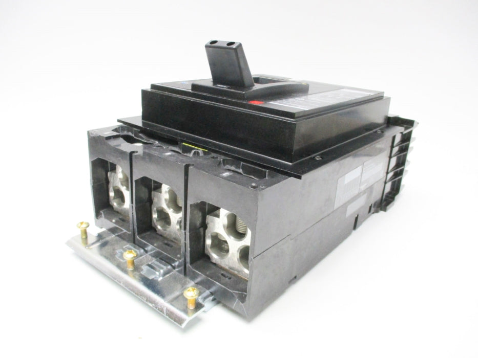 SQUARE D MGA36800 SER. 2 600V 800A NSNP