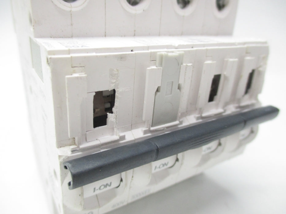 SCHNEIDER ELECTRIC C50 400V (AS PICTURED) UNMP