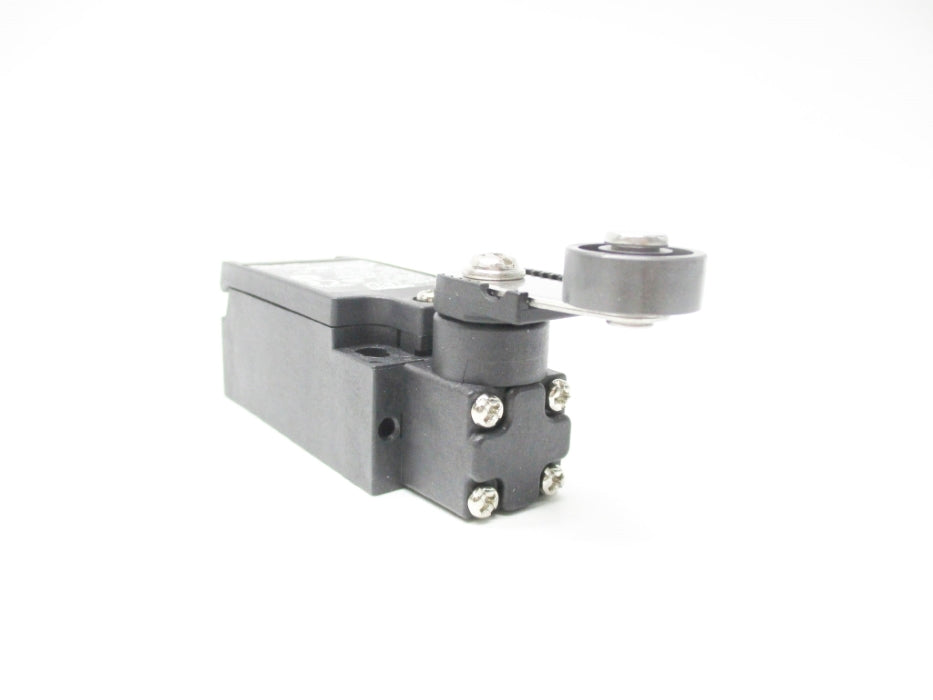 OMRON D4N-1B22 240VAC 3A NSMP