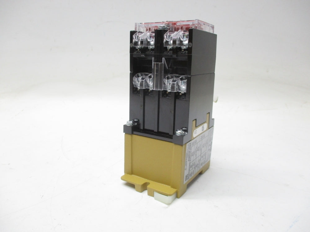 ALLEN BRADLEY 700S-P440A1 SER. E 110/115-120V (WH) NSMP