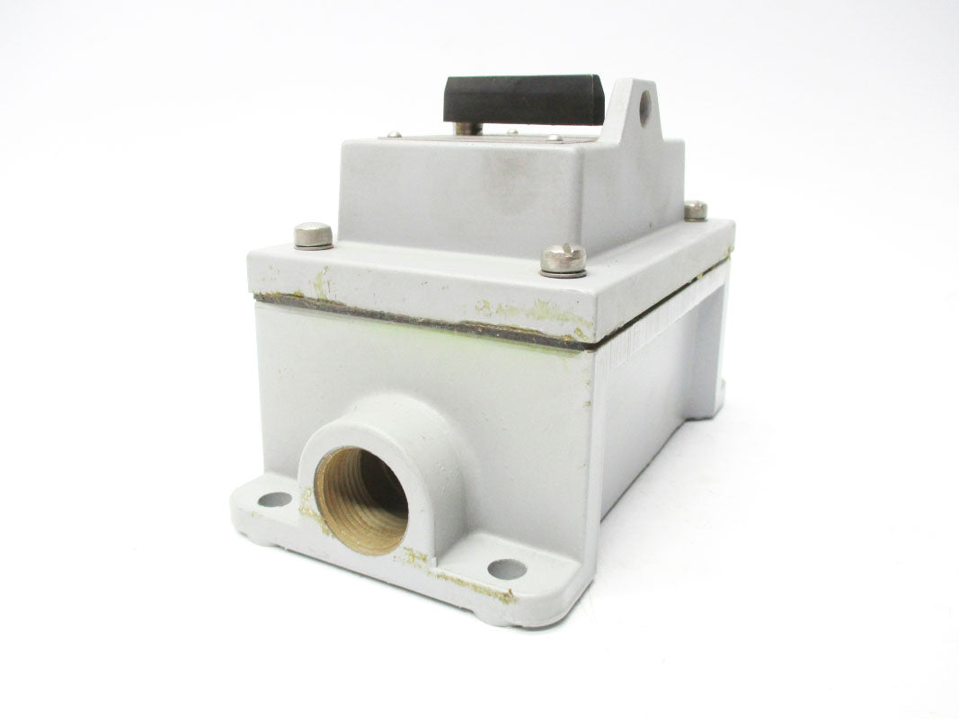 ALLEN BRADLEY 600-TCX5 SER. D 115-230VAC UNMP