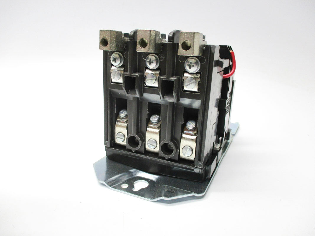 ALLEN BRADLEY 500F-COD930 SER. C 110/115-120V 45A (BR/WH) NSMP