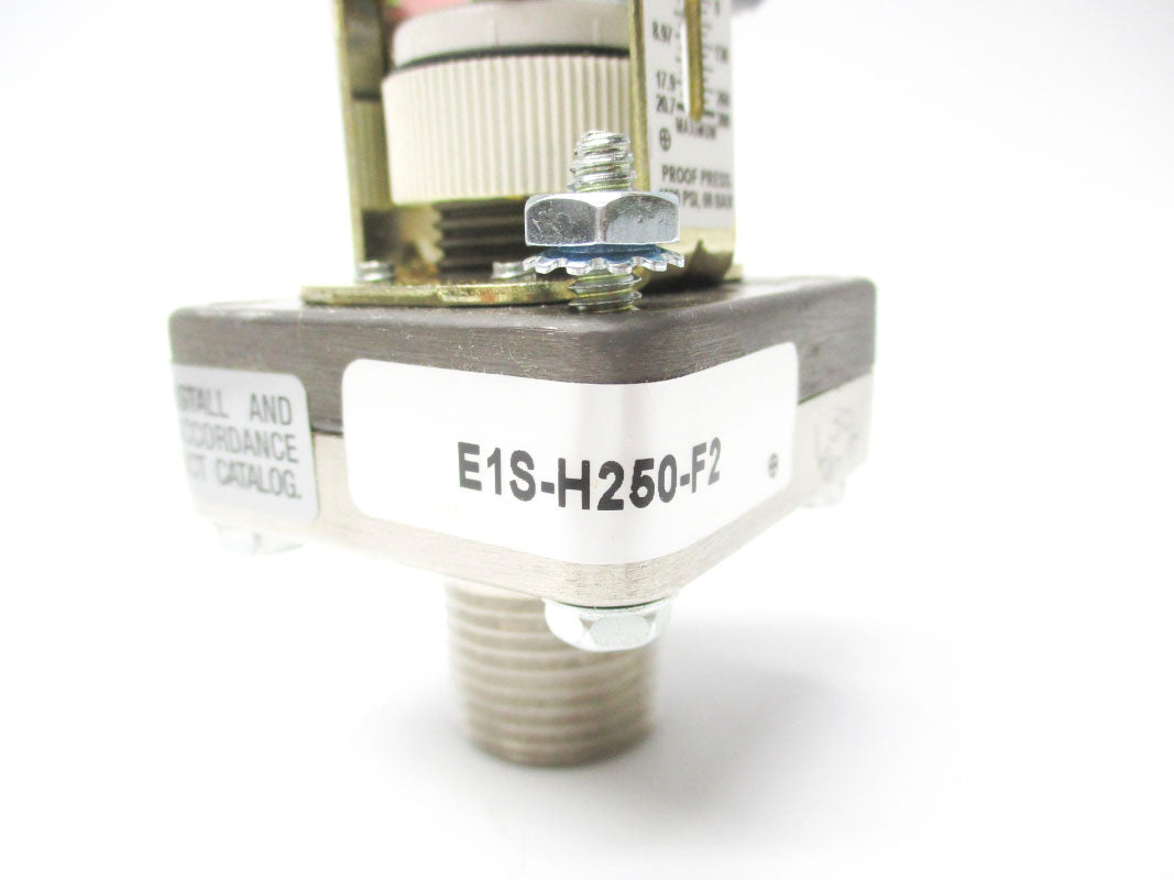 BARKSDALE E1S-H250-F2 250V 10A 10-250PSI NSMP