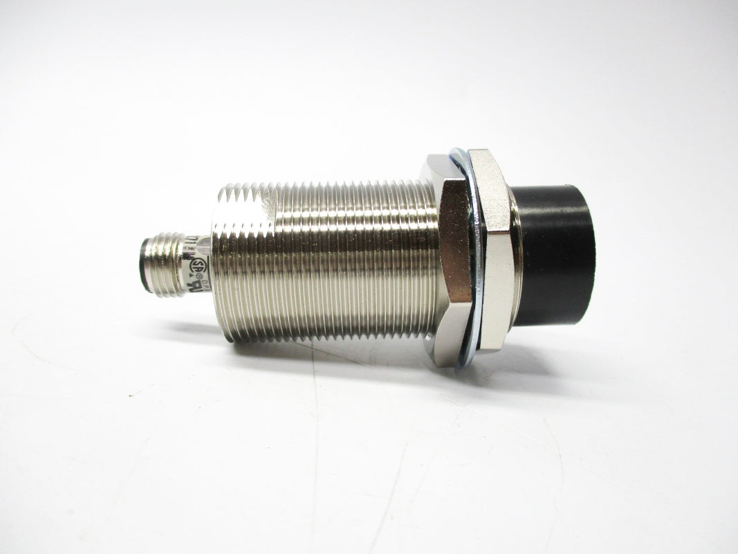 OMRON E2E2-X18MY1-M4 24-240VAC NSNP