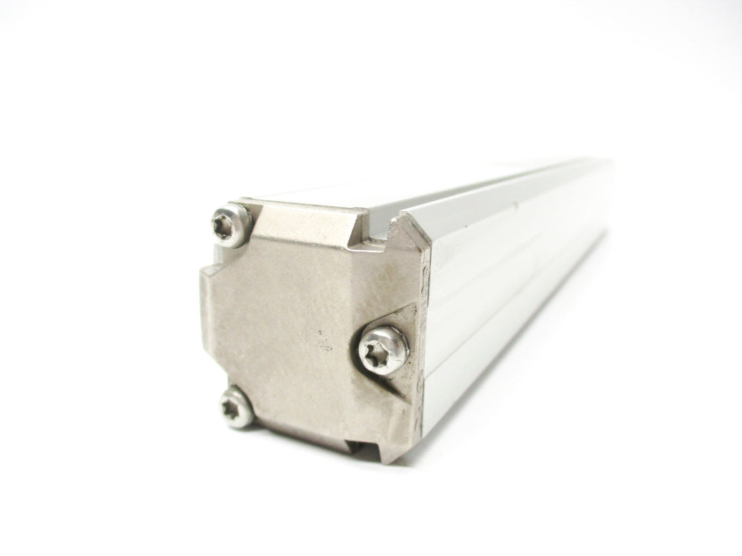 BALLUFF BTL7-P511-M0100-P-S32 BTL249A 10-30V NSNP