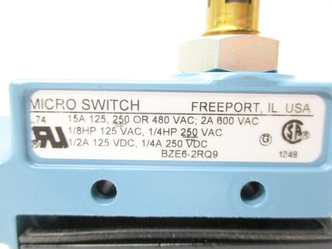 MICRO SWITCH BZE6-2RQ9 600VAC 2A NSNP