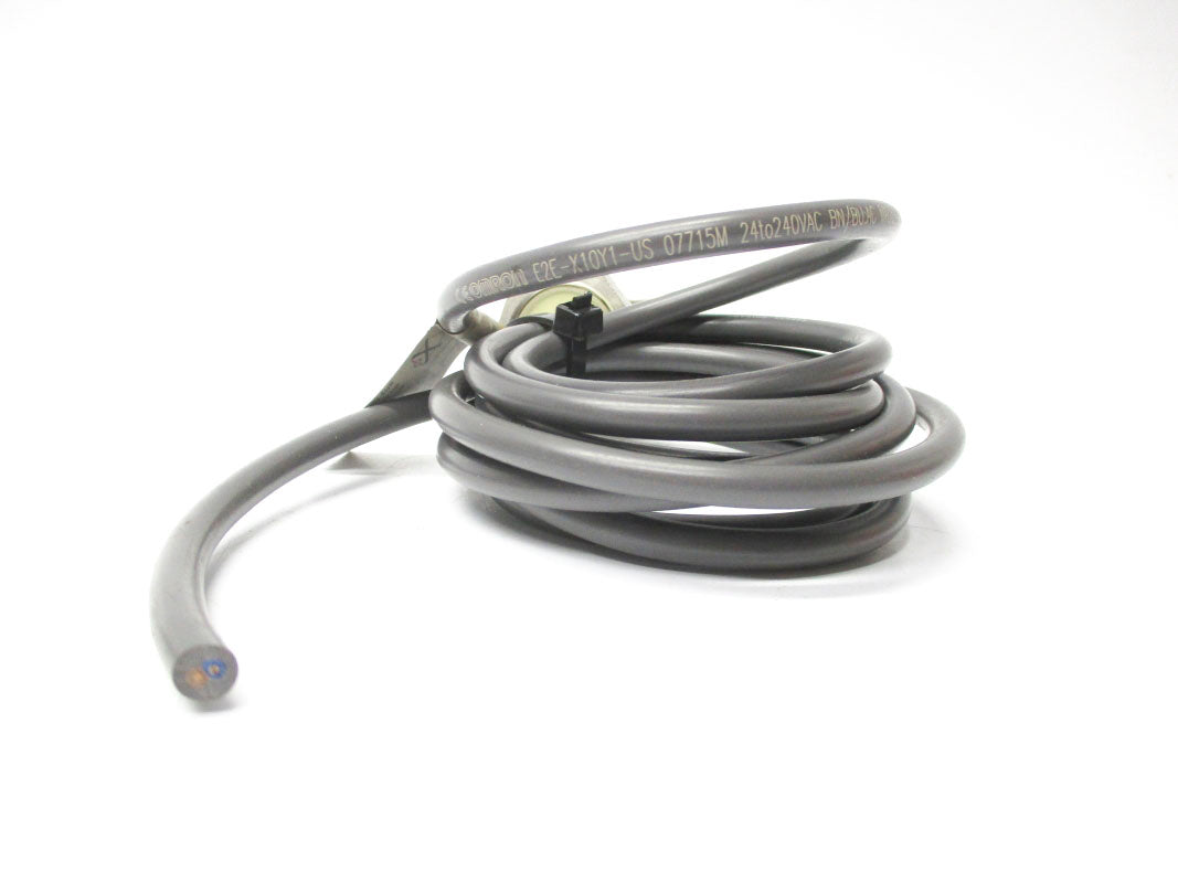 OMRON E2E-X10Y1-US 24-240VAC 1.8A UNMP
