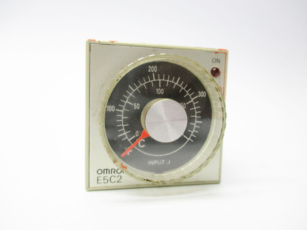 OMRON E5C2-R20J 110/120V 3A 0-200'C/32-392'F NSMP