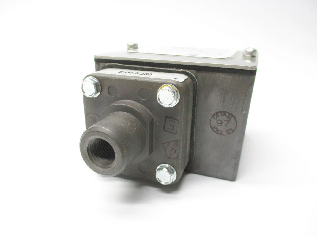 BARKSDALE E1H-R250 1000PSI 600V 15A NSMP
