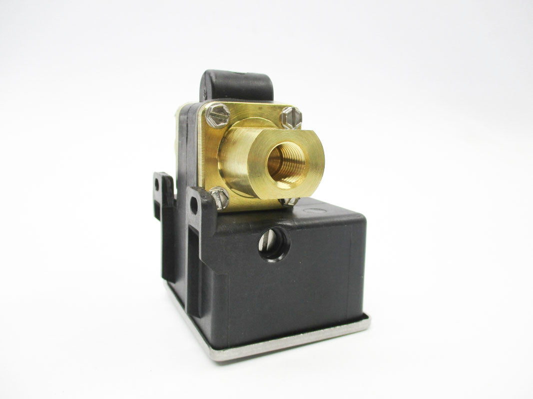 UNITED ELECTRIC 24-014 250VAC 5A 4-45PSI NSMP