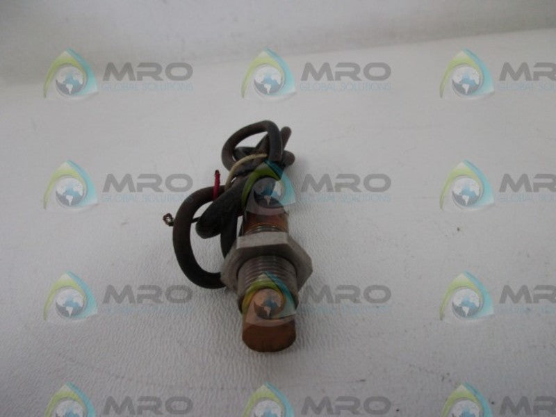 OMRON E2E-X5ME PROXIMITY SWITCH UNMP