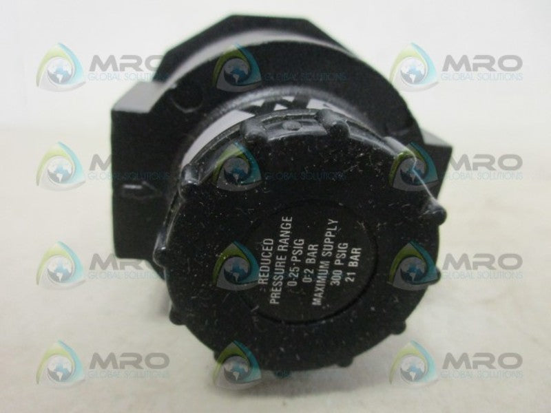 WATTS R10-04A PNEUMATIC REGULATOR UNMP