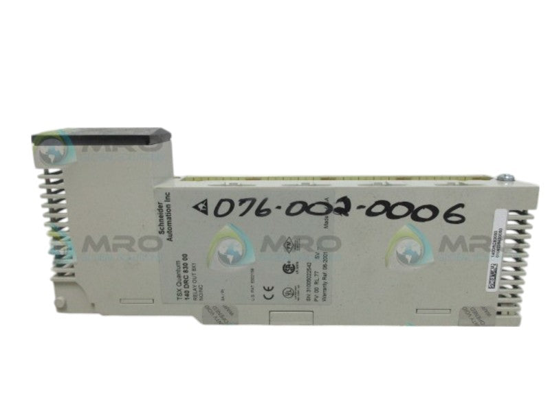 SCHNEIDER 140DRC83000 OUTPUT MODULE UNMP